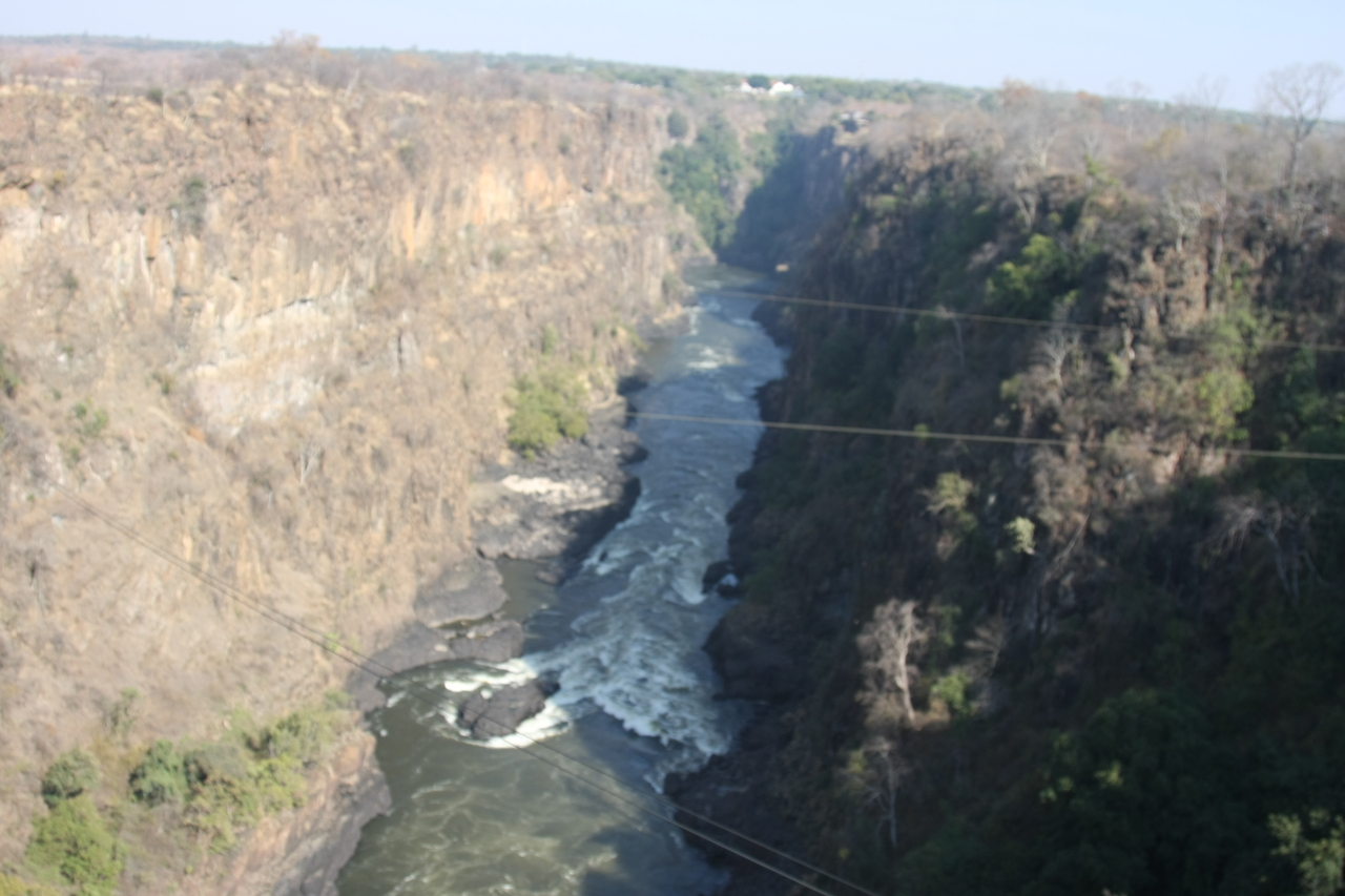 [30542] 2016_07_03_03_58_39_Africa_Canon_EOS_40D_IMG__05269.jpg