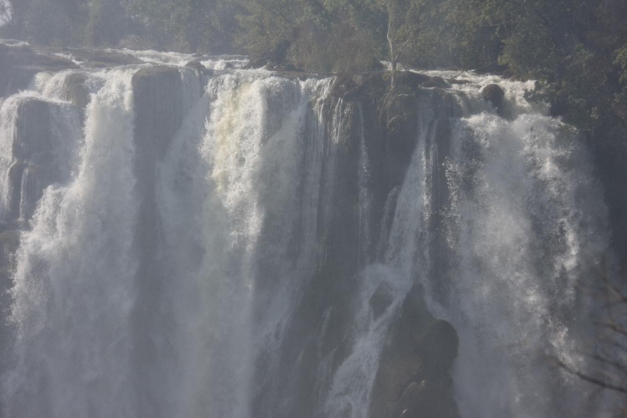 [31444] 2016_07_03_08_44_19_Africa_Canon_EOS_40D_IMG__00717.jpg