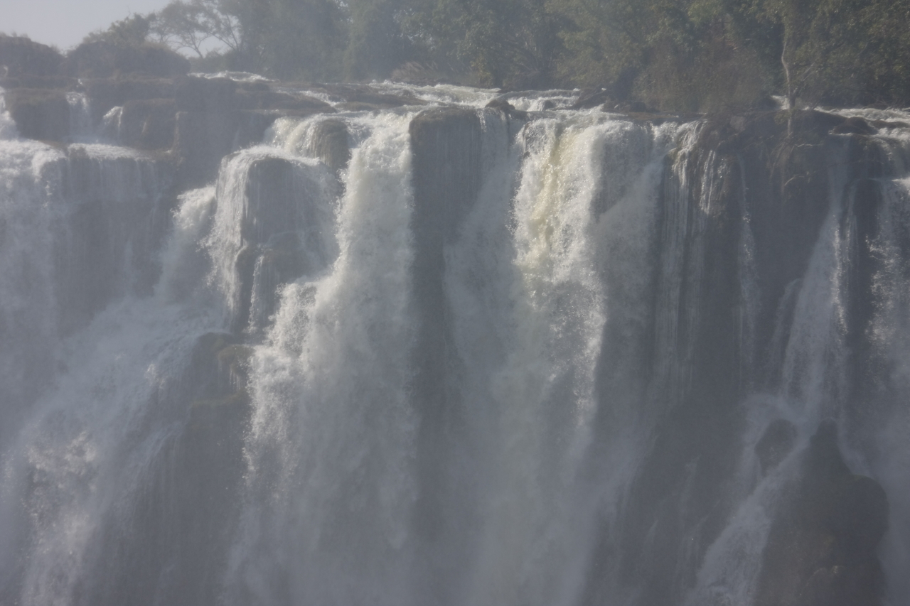 [31452] 2016_07_03_08_44_20_Africa_Canon_EOS_40D_IMG__00719.jpg