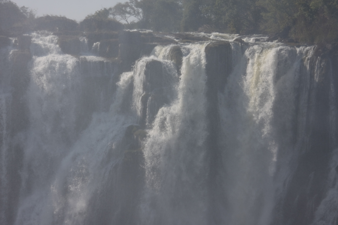 [31459] 2016_07_03_08_44_20_Africa_Canon_EOS_40D_IMG__12997.jpg