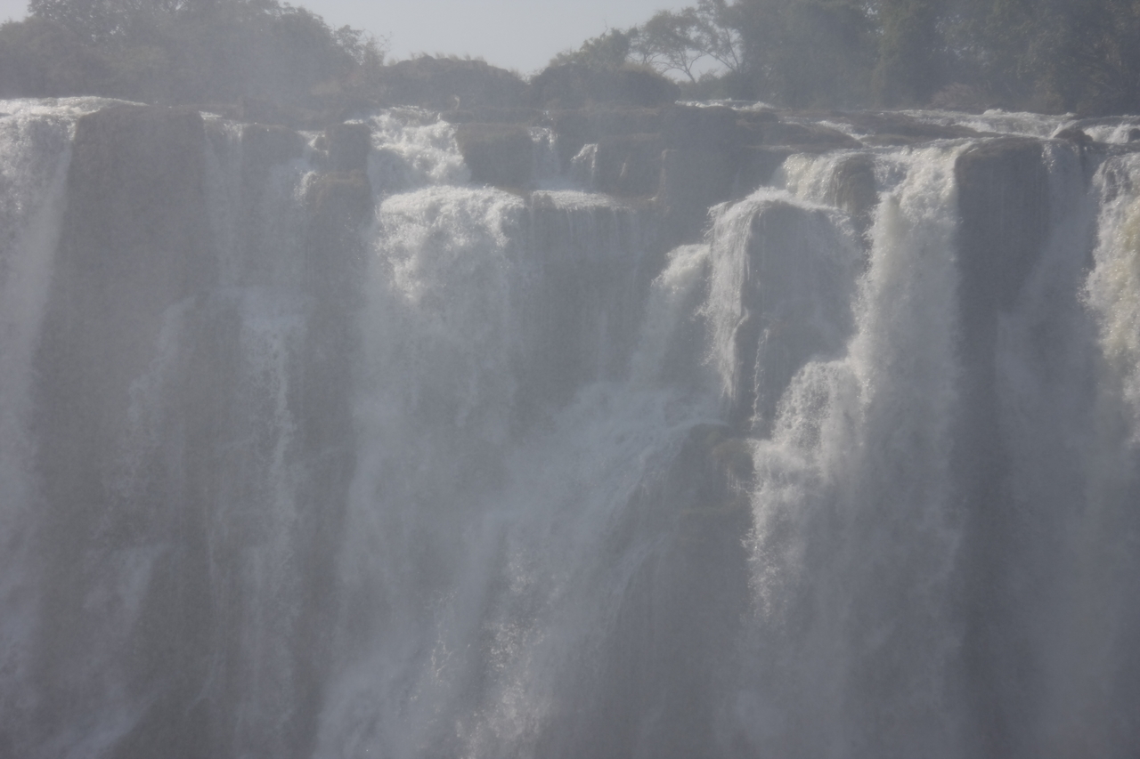 [31467] 2016_07_03_08_44_21_Africa_Canon_EOS_40D_IMG__12999.jpg