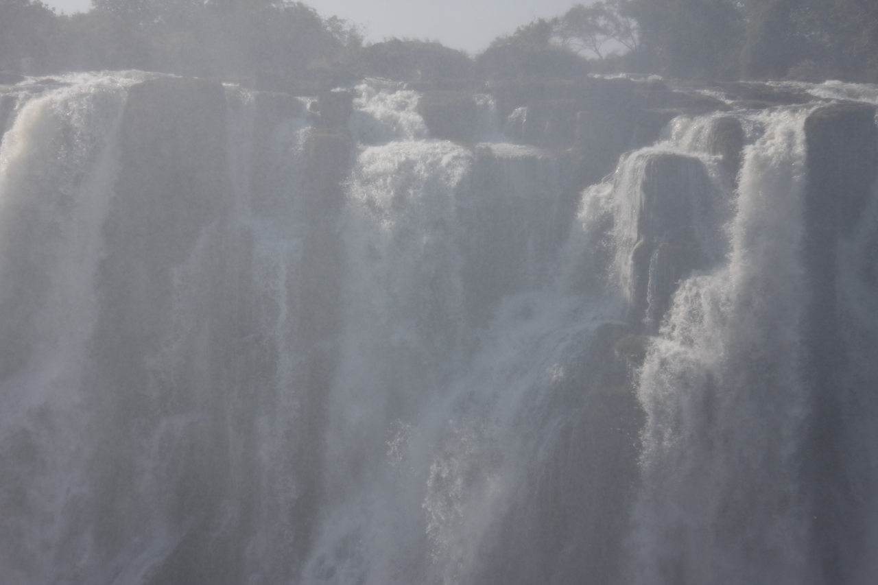 [31468] 2016_07_03_08_44_21_Africa_Canon_EOS_40D_IMG__13000.jpg