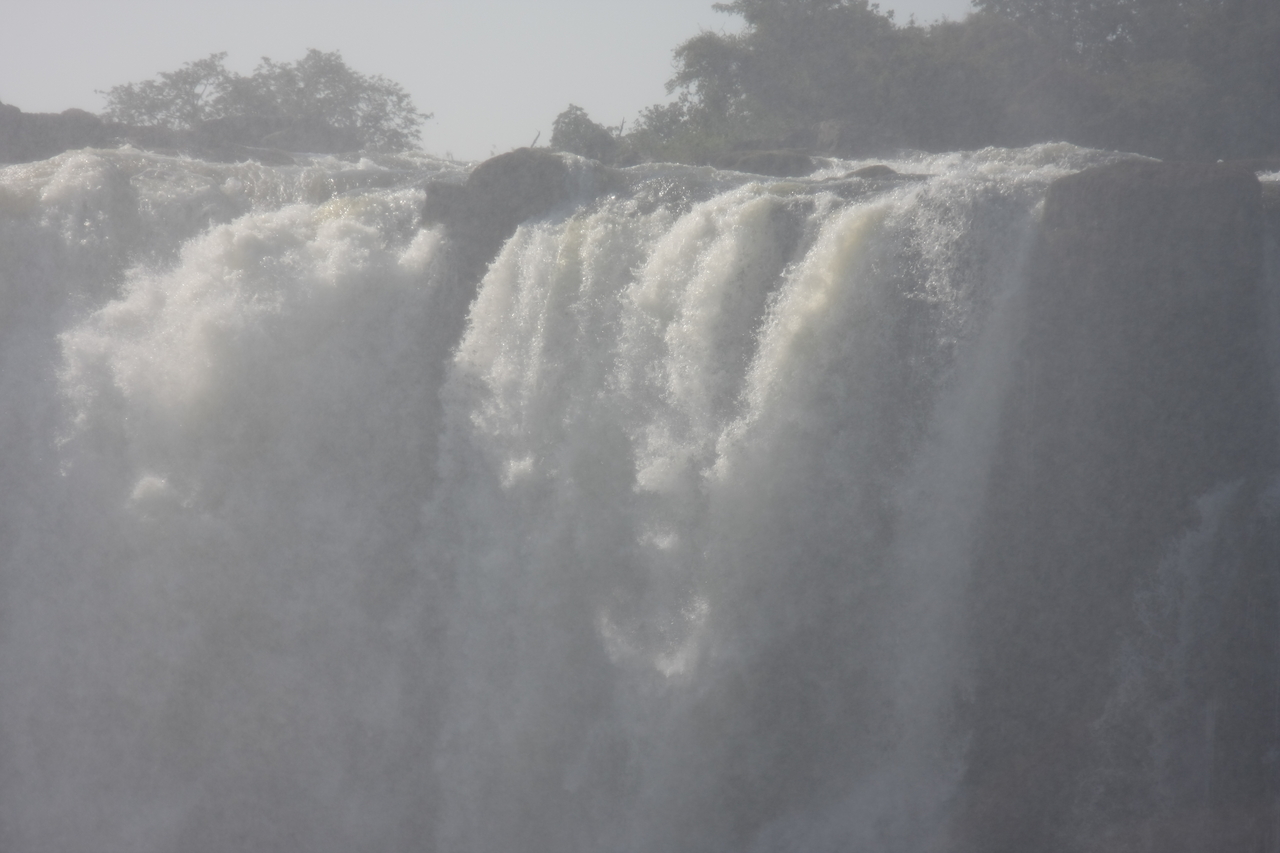 [31498] 2016_07_03_08_44_28_Africa_Canon_EOS_40D_IMG__00736.jpg