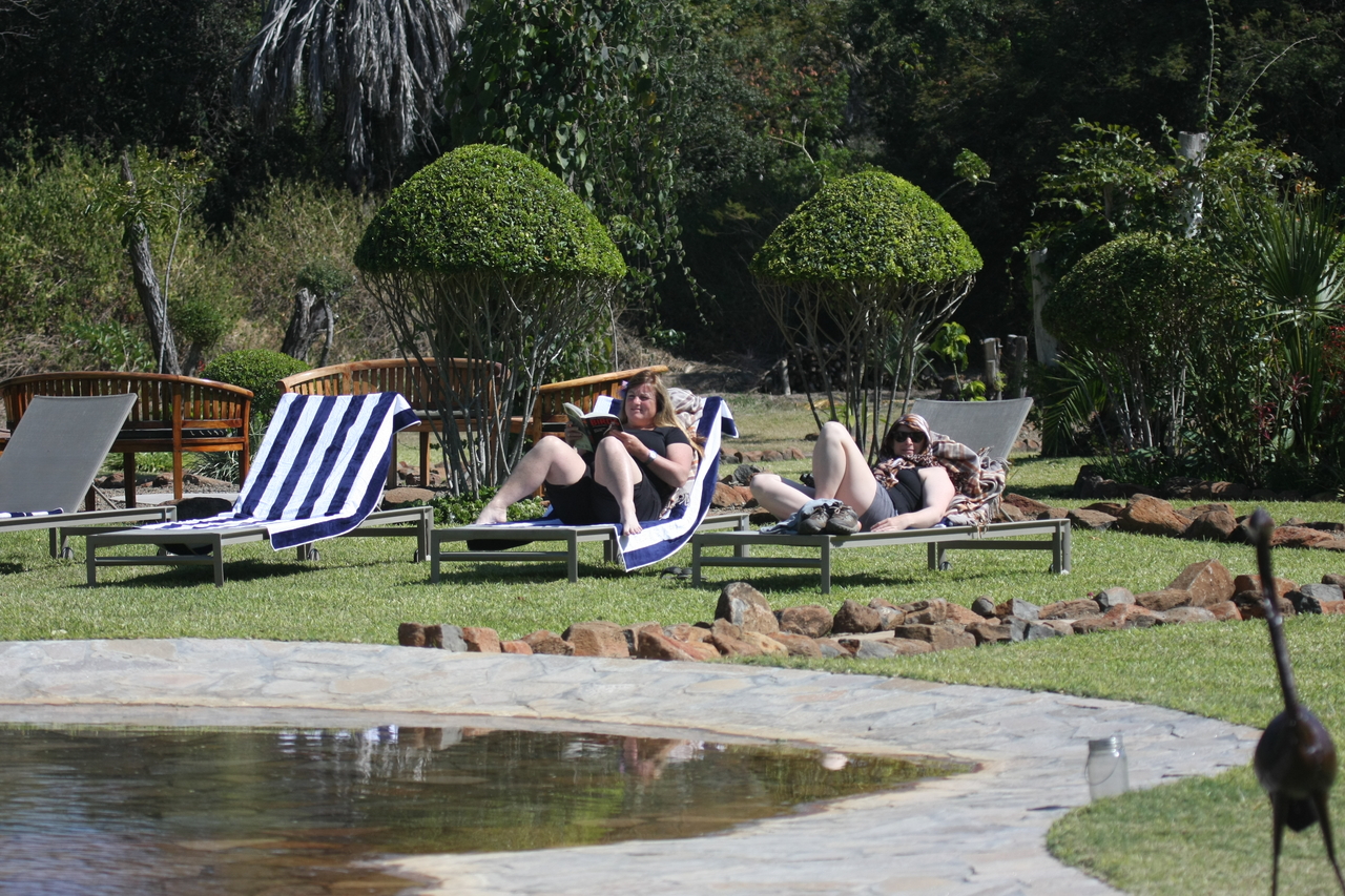 [32833] 2016_07_04_05_54_56_Africa_Canon_EOS_40D_IMG__13195.jpg