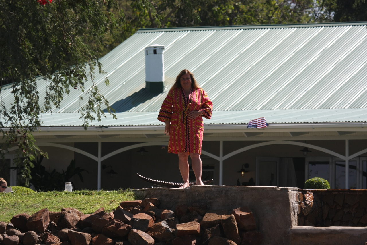 [32933] 2016_07_04_06_29_46_Africa_Canon_EOS_40D_IMG__05926.jpg