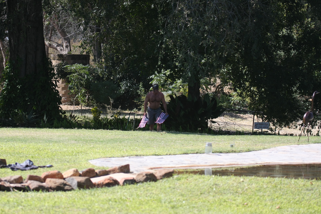 [32949] 2016_07_04_07_06_47_Africa_Canon_EOS_40D_IMG__00358.jpg