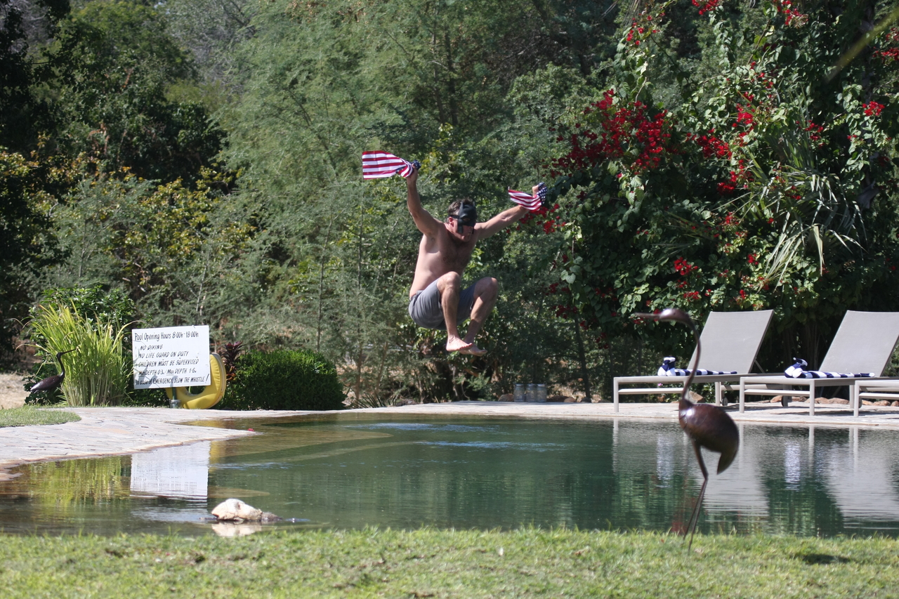 [32993] 2016_07_04_07_06_53_Africa_Canon_EOS_40D_IMG__13459.jpg