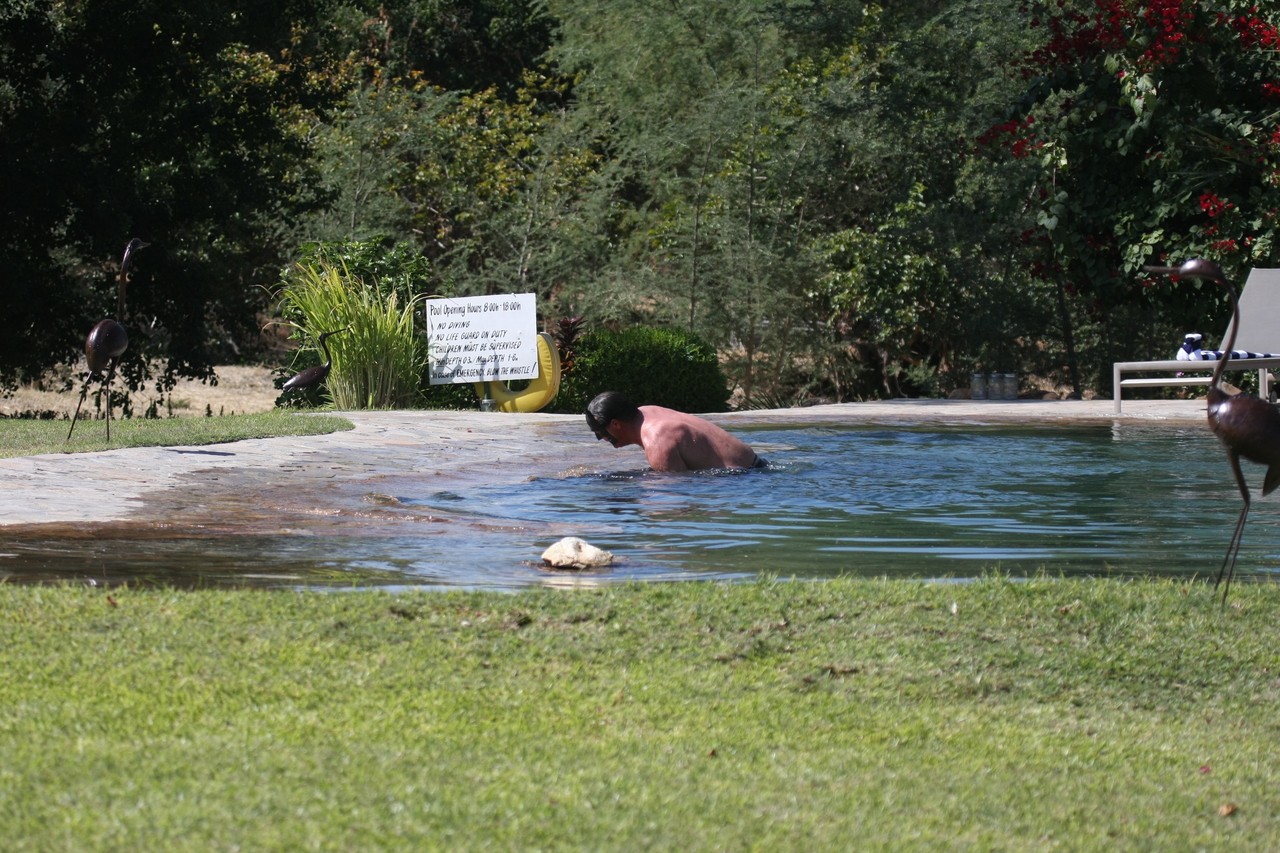 [32996] 2016_07_04_07_07_05_Africa_Canon_EOS_40D_IMG__00380.jpg