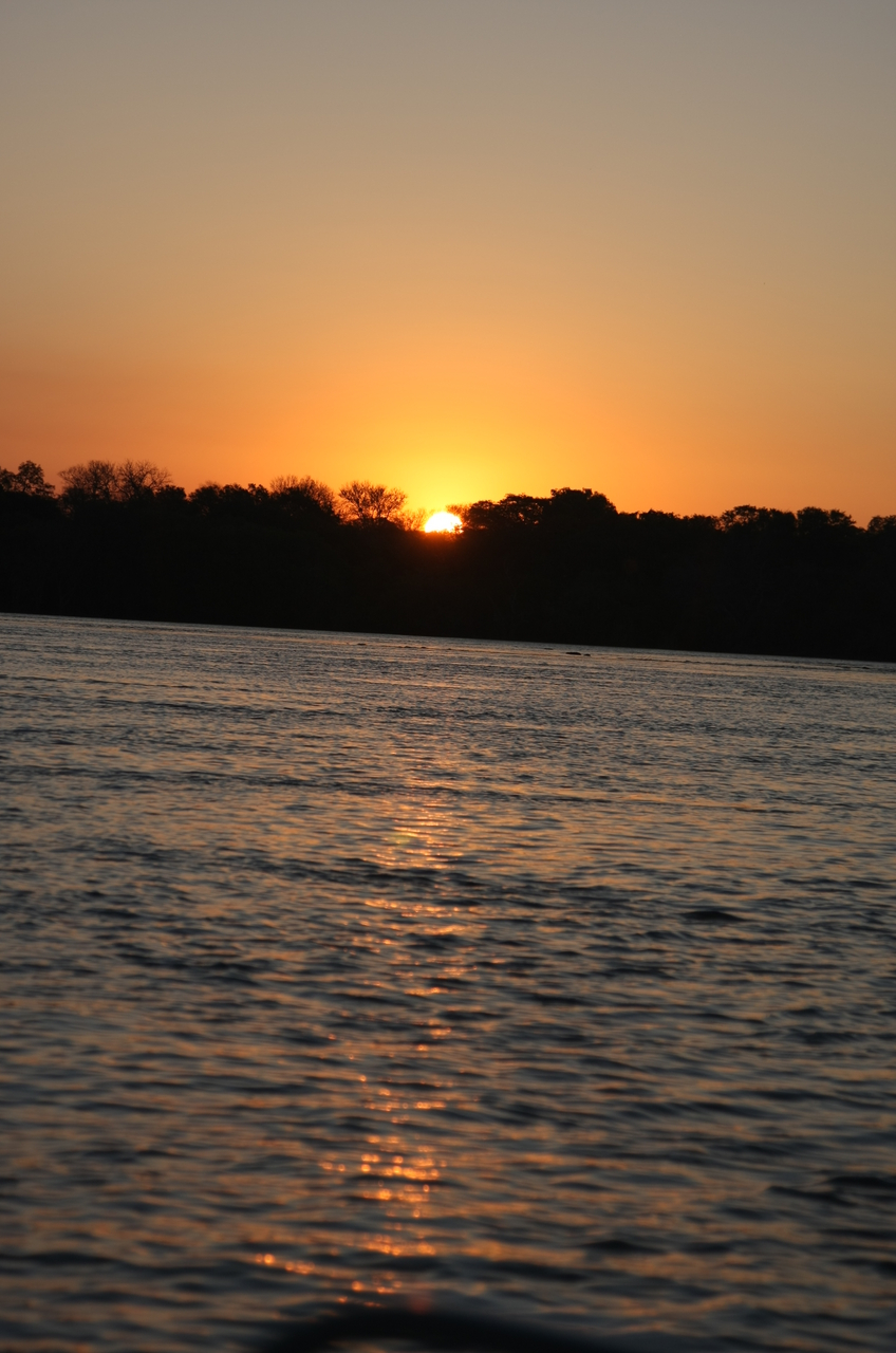 [34195] 2016_07_04_11_45_38_Africa_Canon_EOS_40D_IMG__13435.jpg