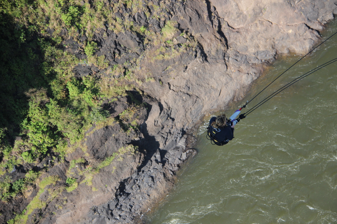 [32053] 2016_07_03_10_55_59_Africa_Canon_EOS_600D_IMG_4052_00021.jpg