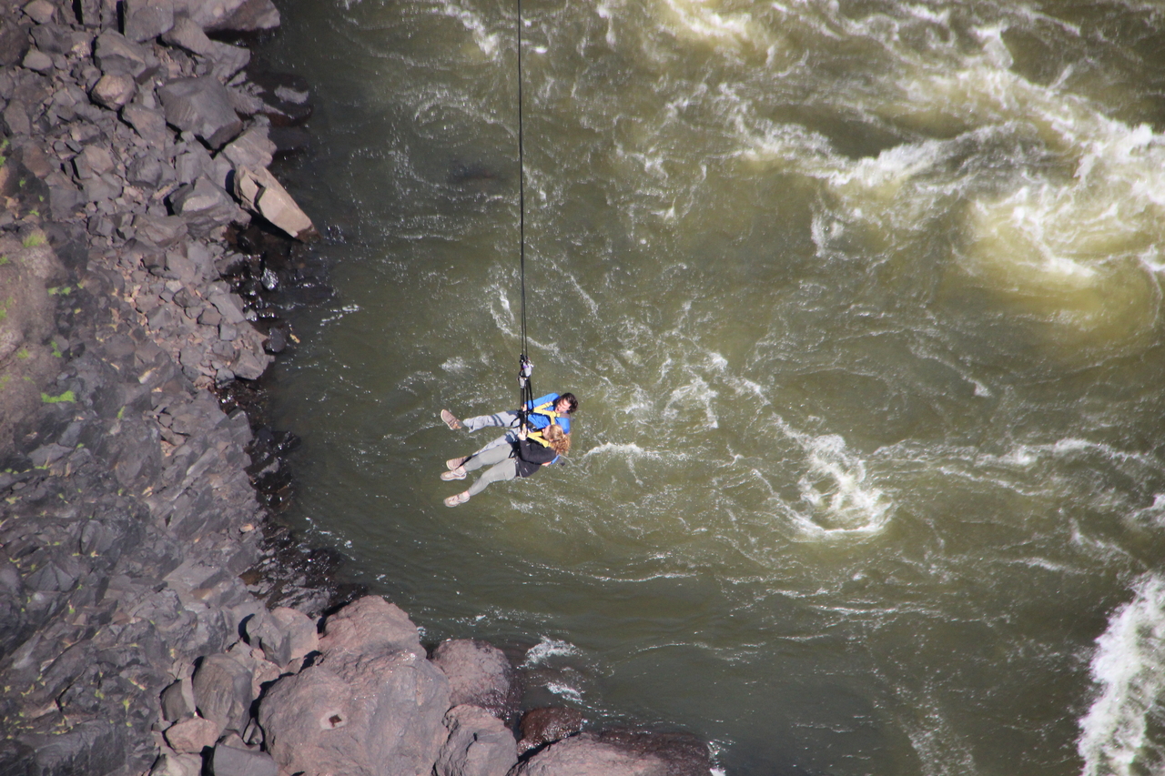[32112] 2016_07_03_11_04_37_Africa_Canon_EOS_600D_IMG_4081_00167.jpg