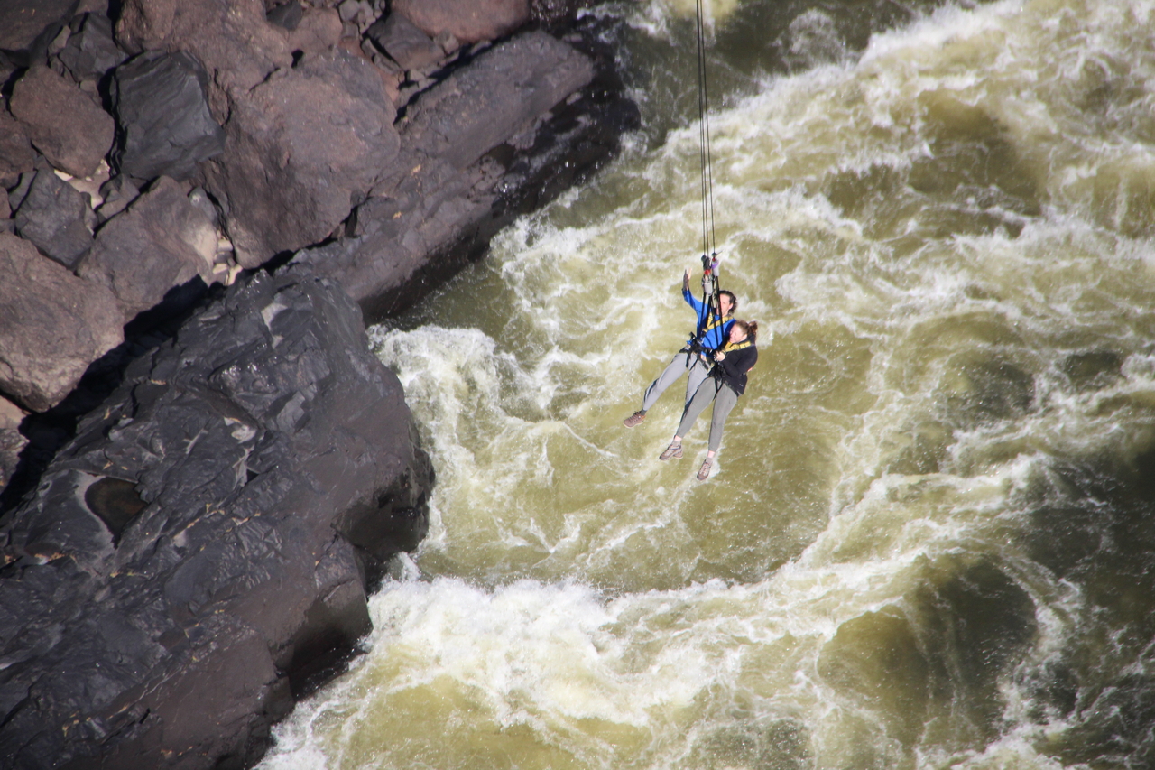 [32124] 2016_07_03_11_04_43_Africa_Canon_EOS_600D_IMG_4087_00173.jpg