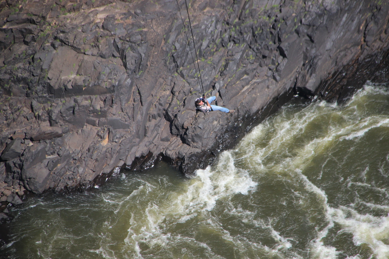 [32269] 2016_07_03_11_28_40_Africa_Canon_EOS_600D_IMG_4152_00142.jpg