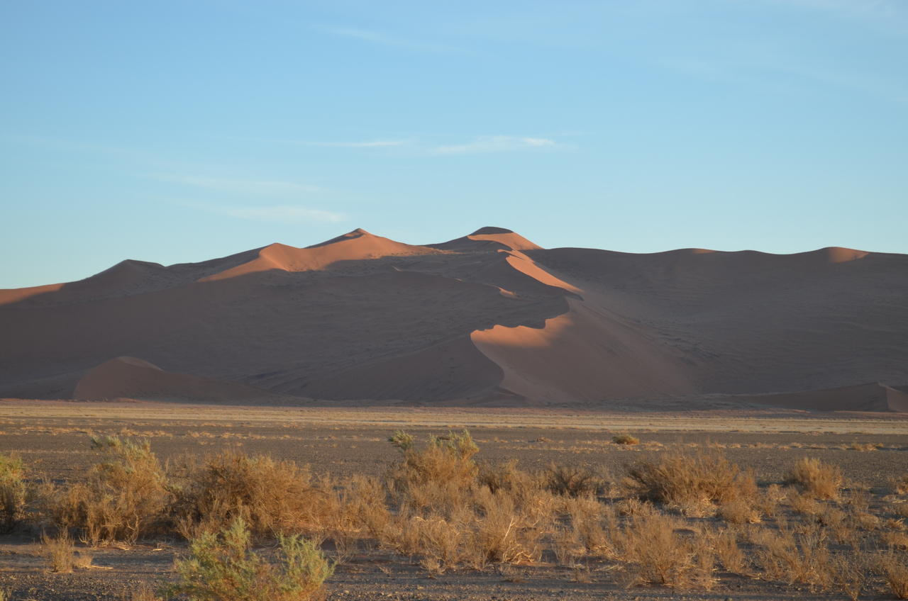 [14379] 2016_06_24_22_17_41_Africa_NIKON_D5100_IMG__00195.jpg