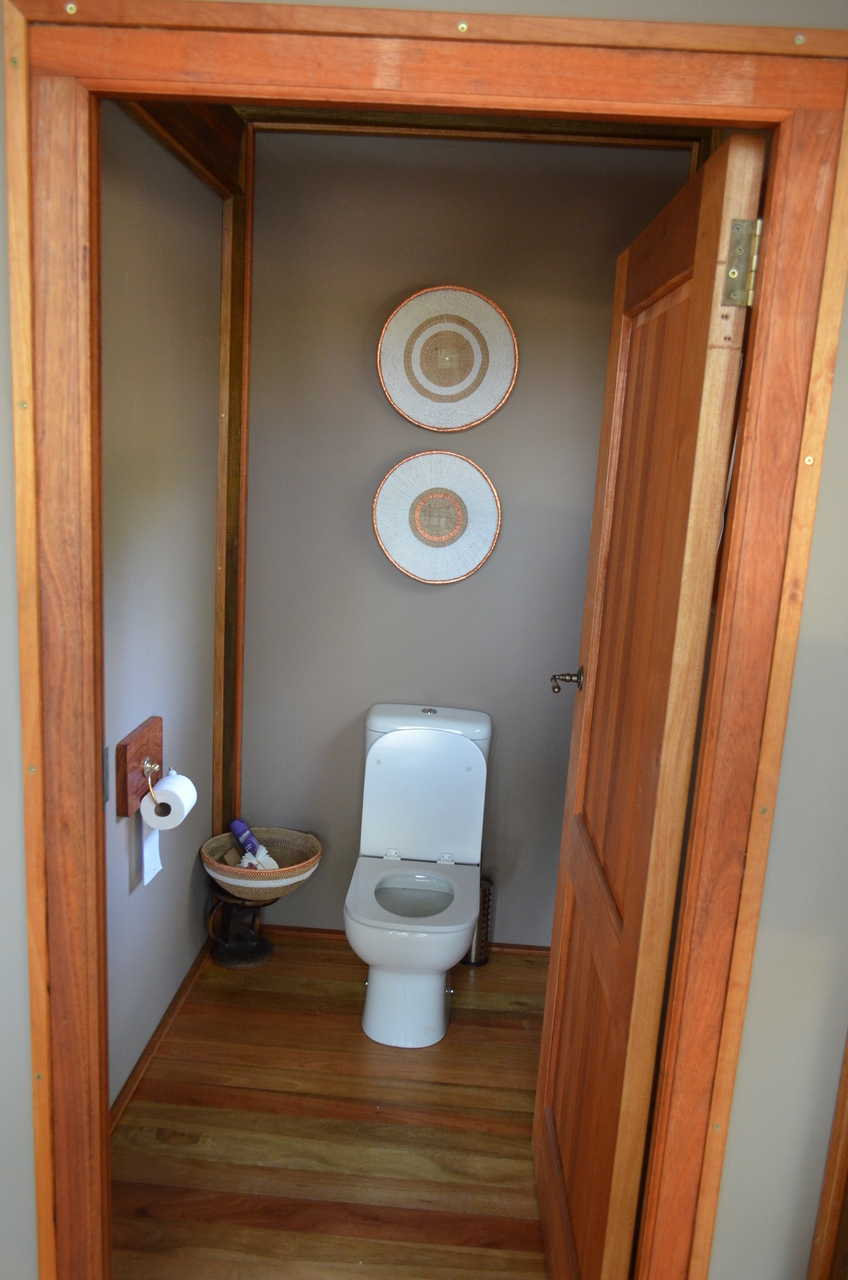 [26692] 2016_07_01_04_27_32_Africa_NIKON_D5100_IMG__00758.jpg