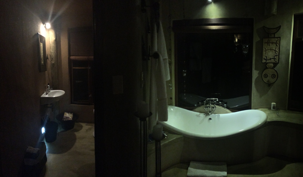 [250] 2016_06_21_13_46_54_Africa_iPhone_5s_IMG__00105.jpg