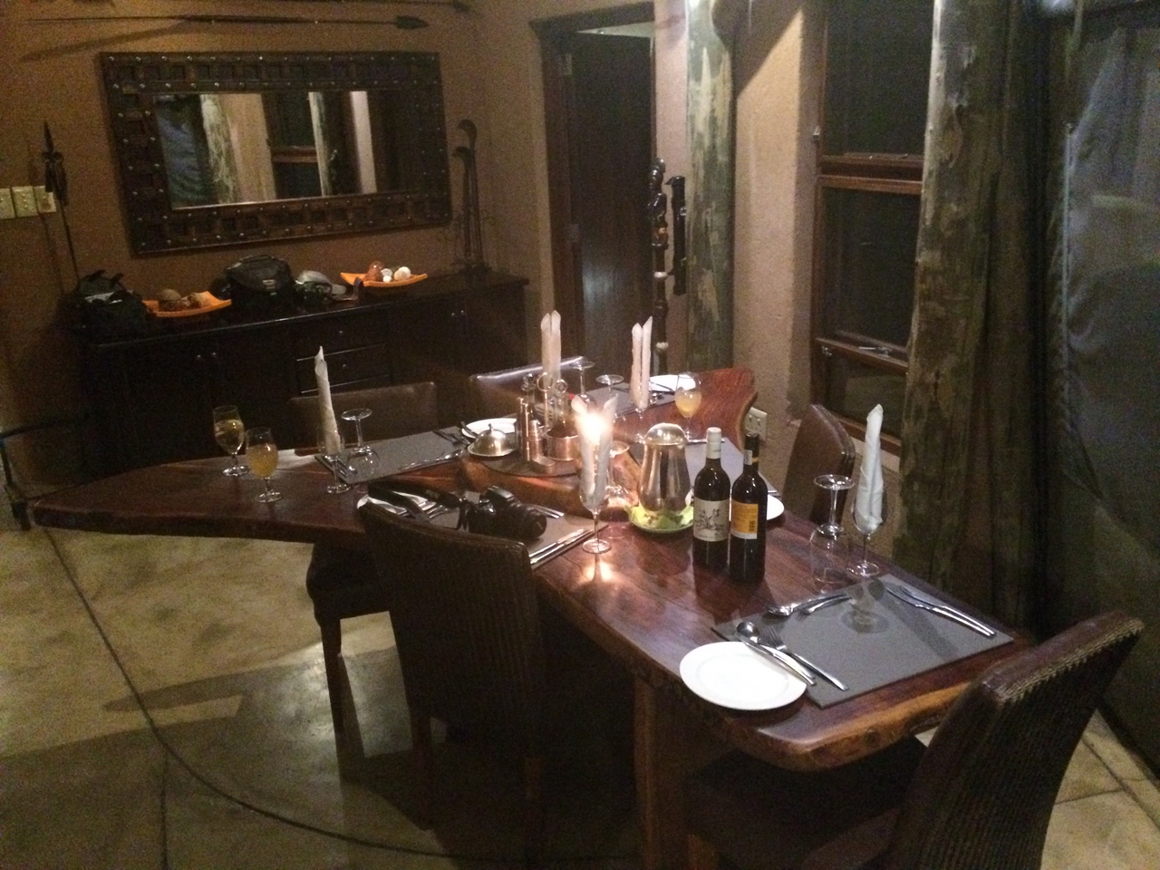 [326] 2016_06_21_14_54_49_Africa_iPhone_5s_IMG_8029_05726.jpg