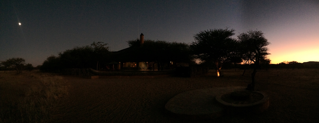 [450] 2016_06_22_01_07_00_Africa_iPhone_5s_IMG_8041_05742.jpg