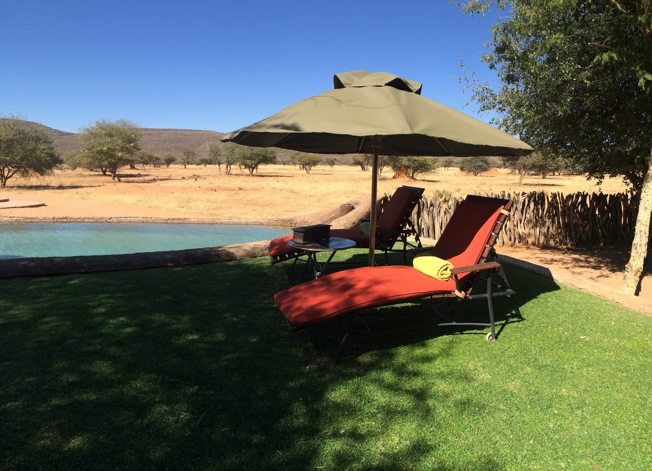 [2154] 2016_06_22_05_43_32_Africa_iPhone_5s_IMG_8067_00174.jpg