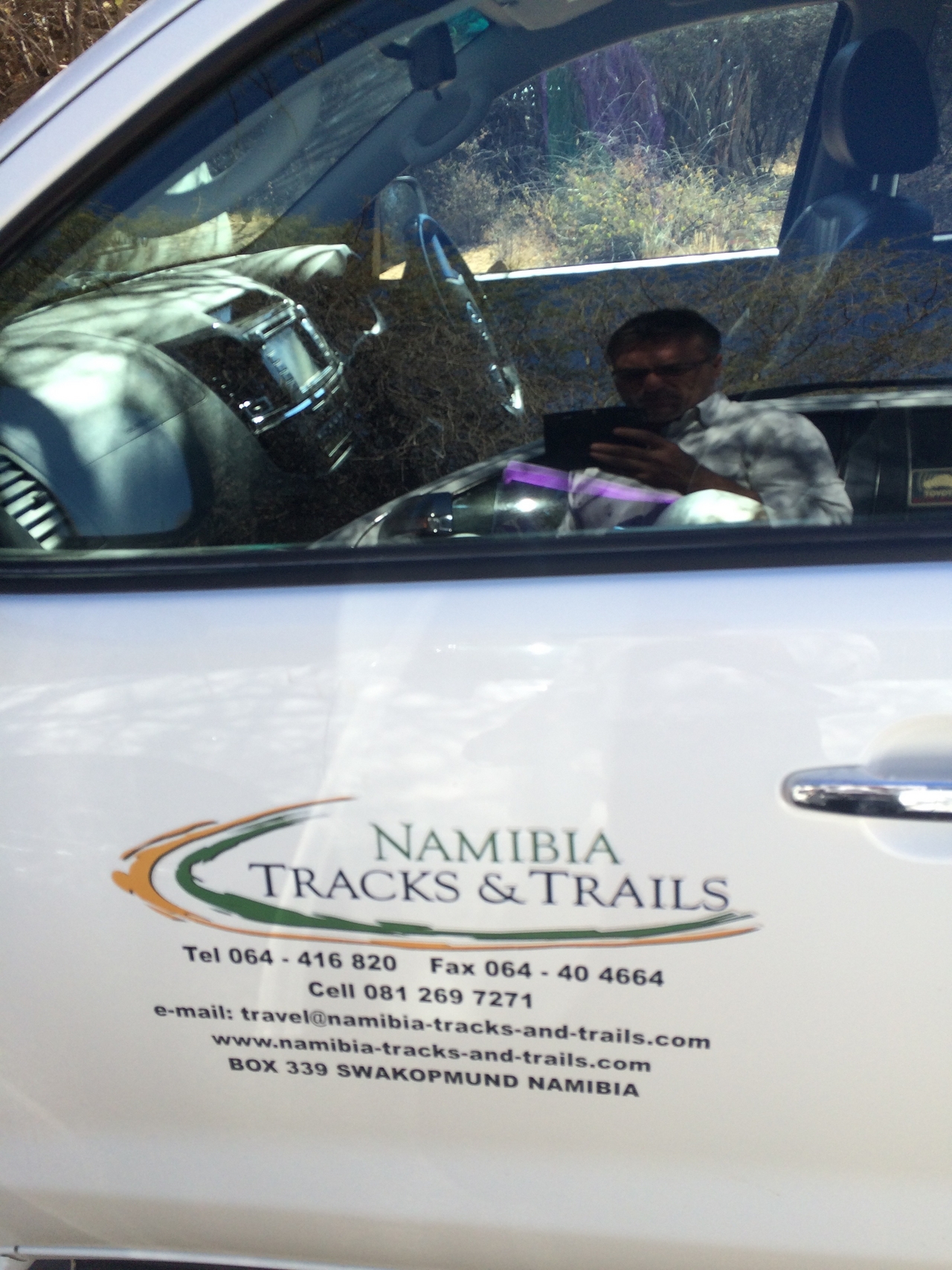 [2484] 2016_06_22_08_56_24_Africa_iPhone_5s_IMG_8085_05820.jpg