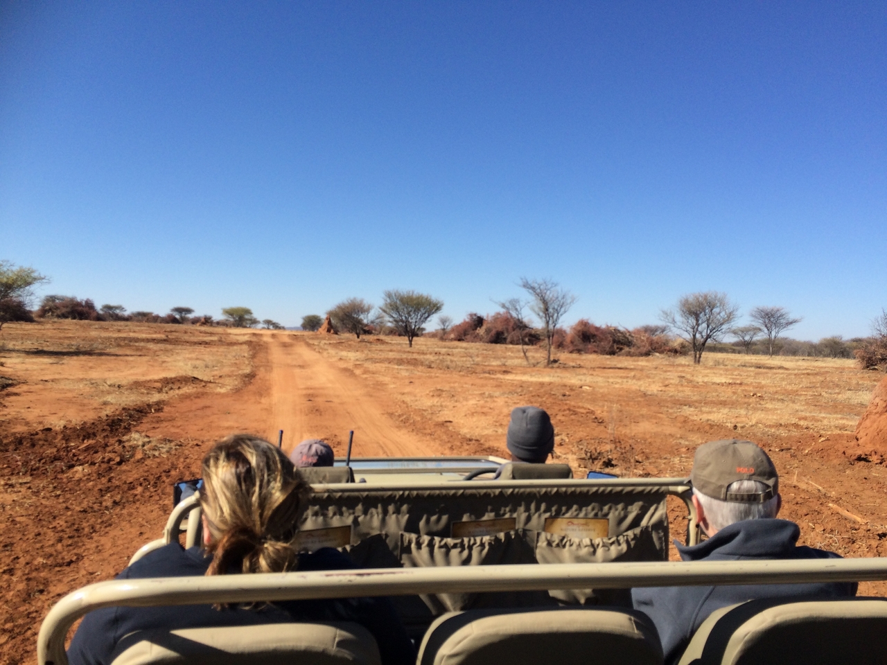 [5000] 2016_06_23_04_55_22_Africa_iPhone_5s_IMG_8165_00288.jpg