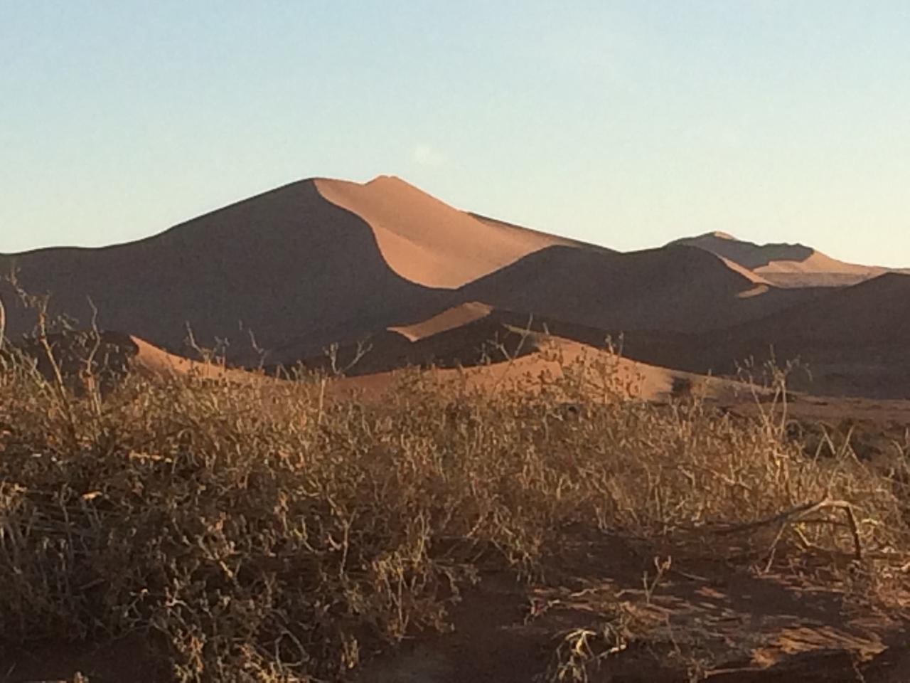 [14716] 2016_06_25_02_22_03_Africa_iPhone_5s_IMG_8307_00516.jpg