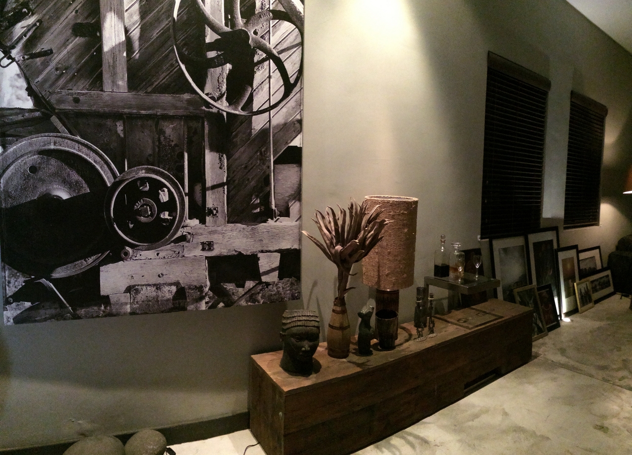 [16551] 2016_06_26_13_13_50_Africa_iPhone_5s_IMG_8416_00666.jpg