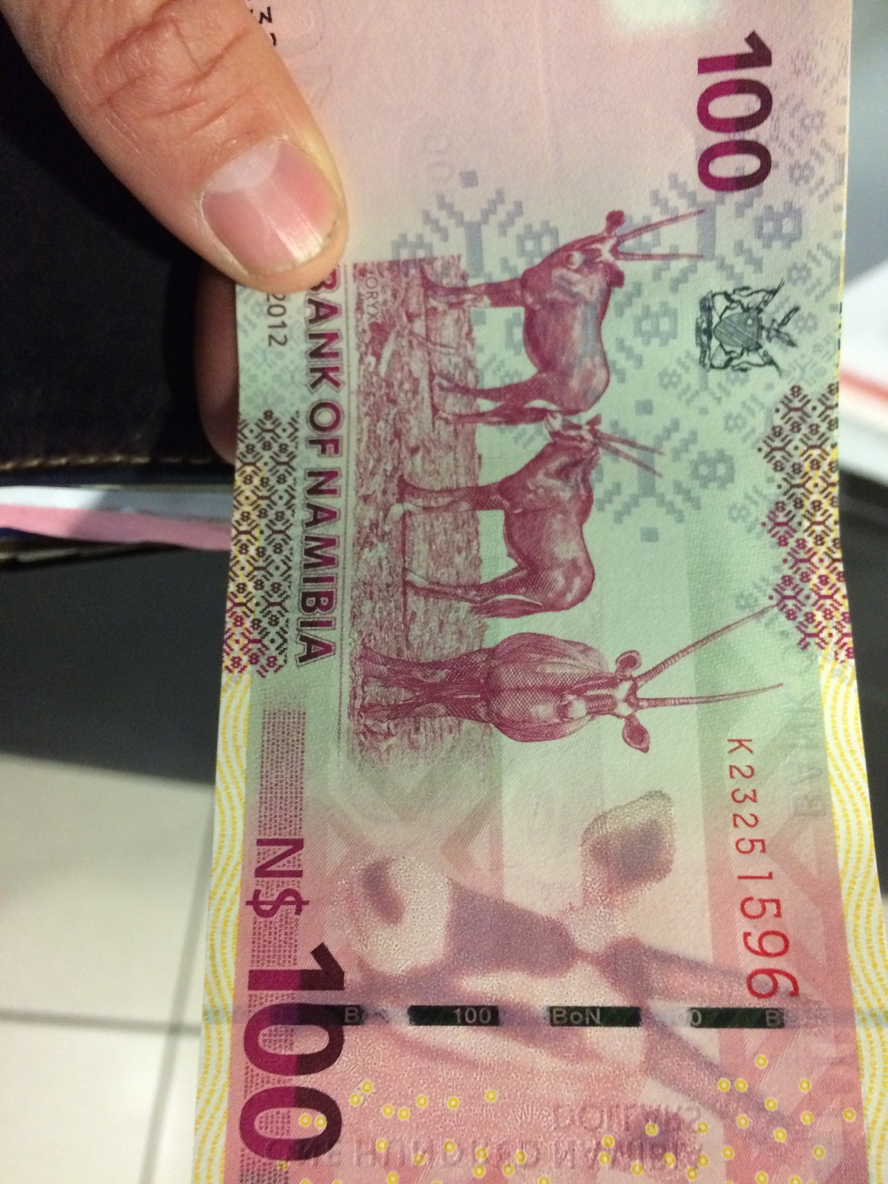 [16711] 2016_06_27_01_51_30_Africa_iPhone_5s_IMG__06305.jpg