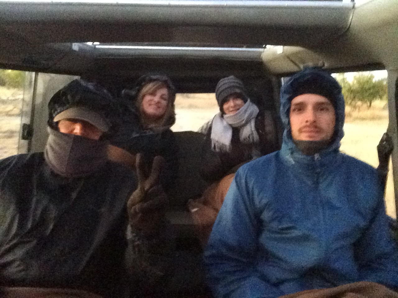 [17464] 2016_06_28_00_44_41_Africa_iPhone_5s_IMG__06370.jpg