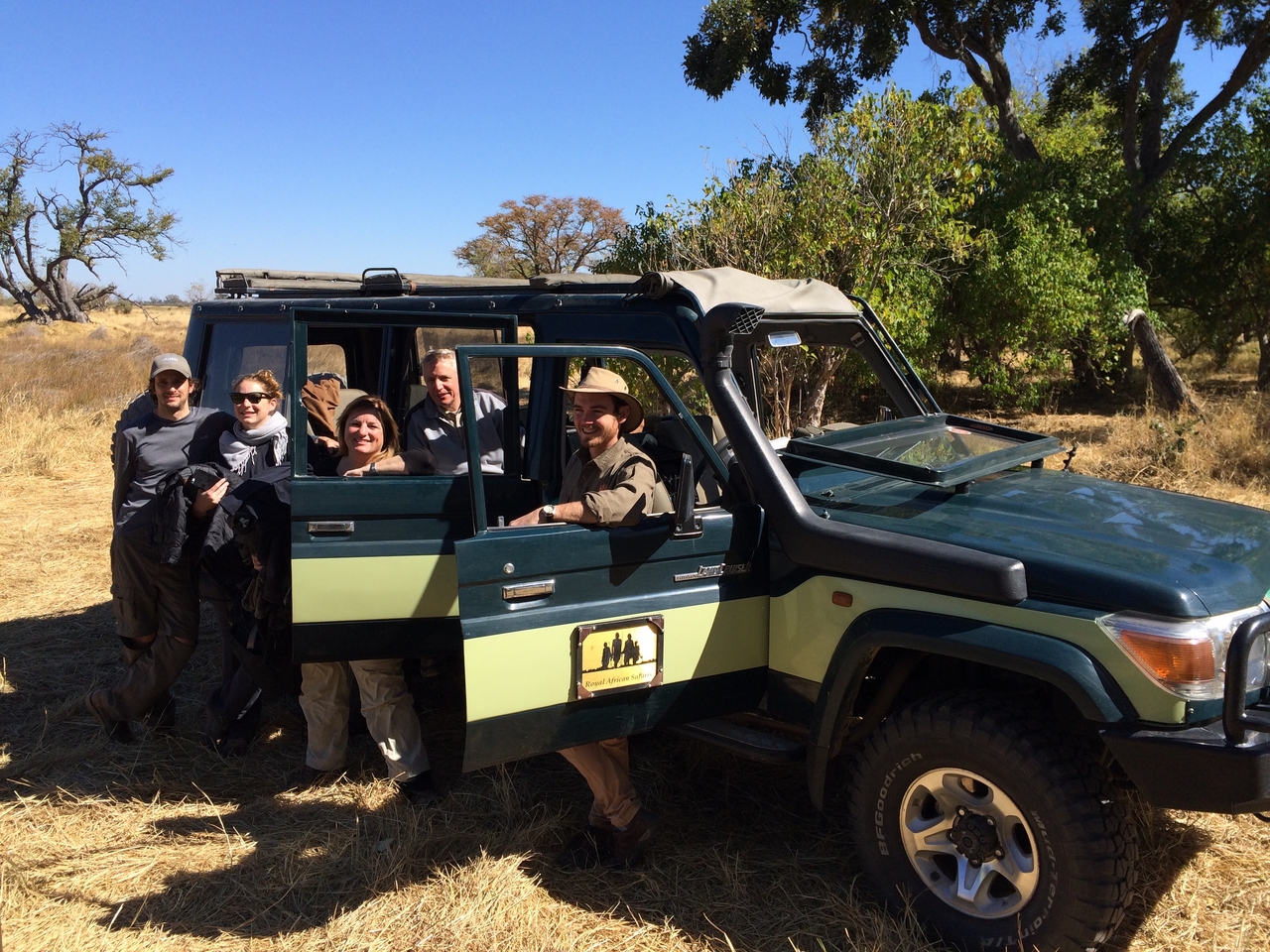 [19796] 2016_06_28_05_49_07_Africa_iPhone_5s_IMG__06388.jpg