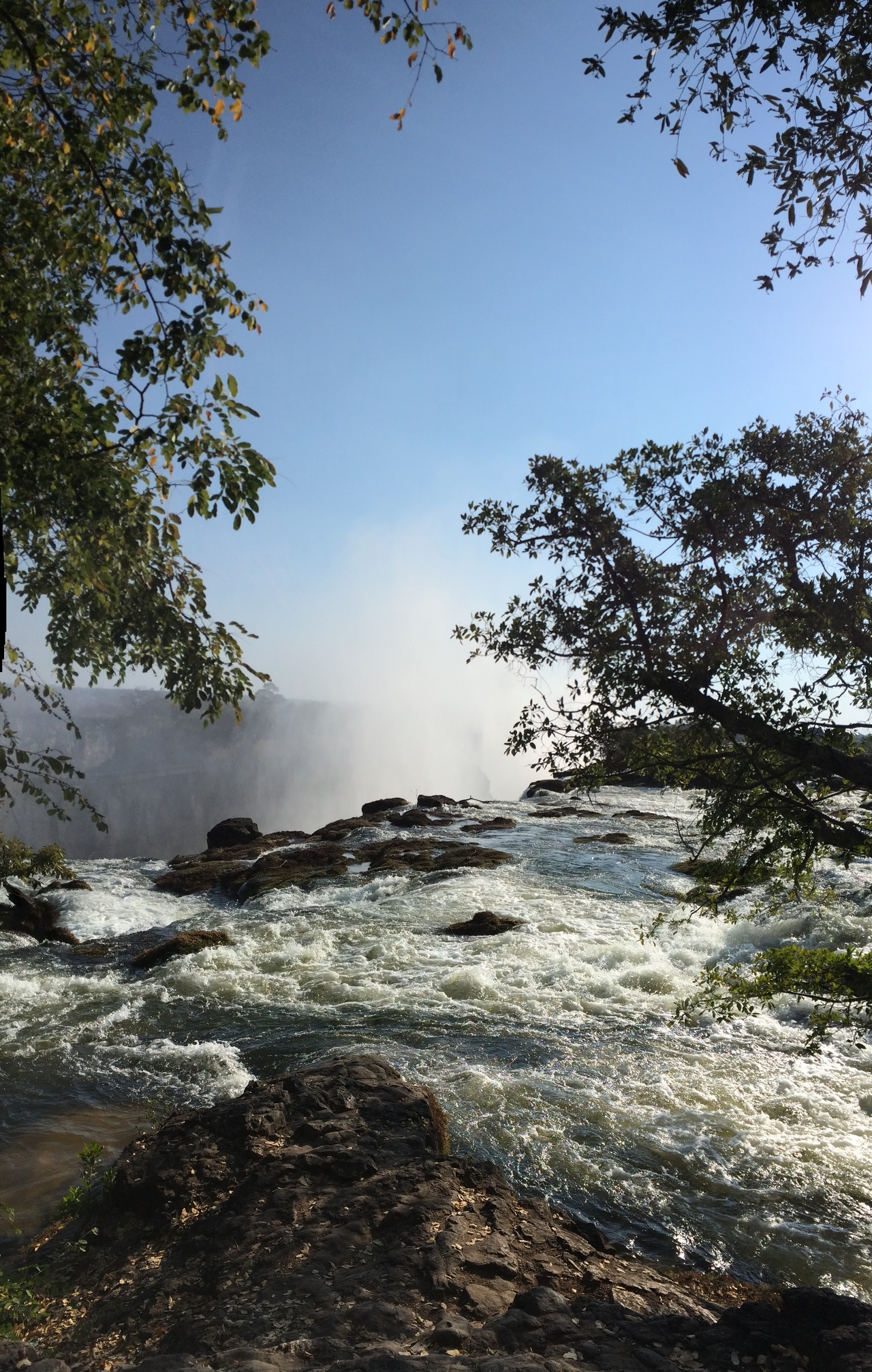 [31848] 2016_07_03_09_46_40_Africa_iPhone_5s_IMG__00853.jpg