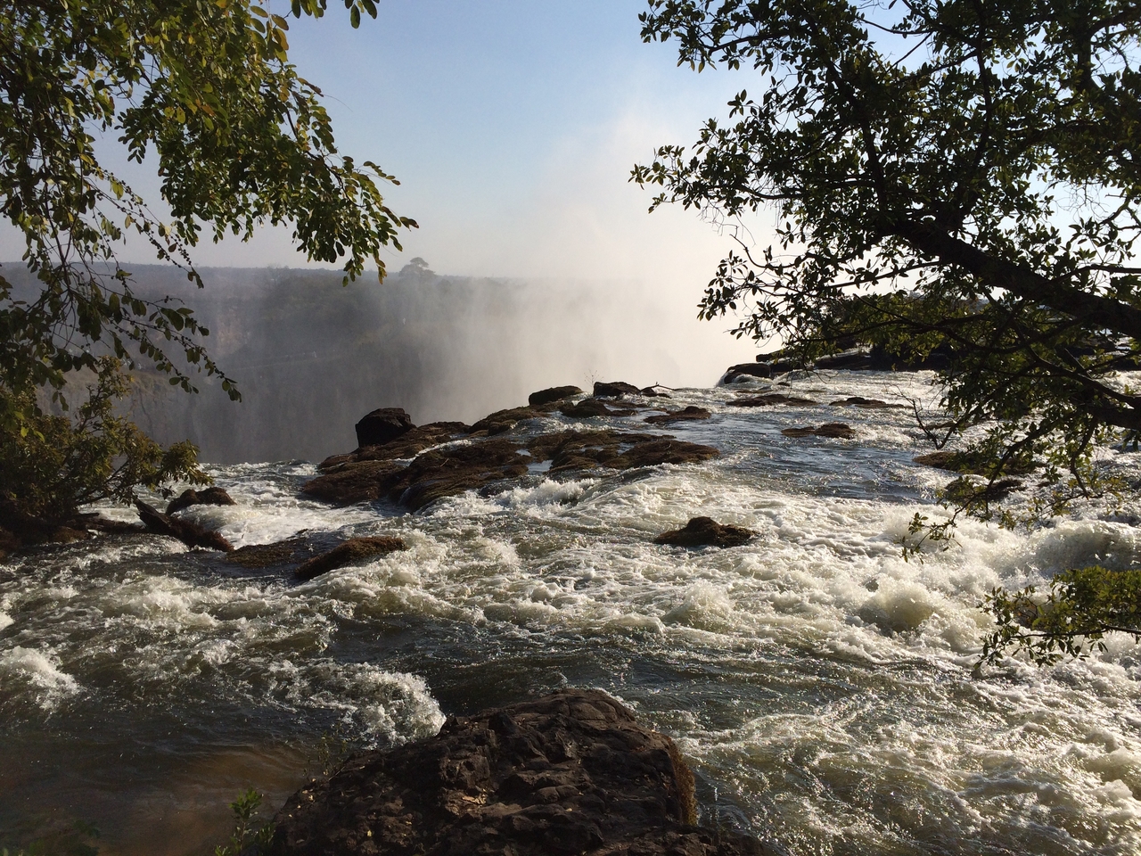 [31857] 2016_07_03_09_47_01_Africa_iPhone_5s_IMG__06470.jpg