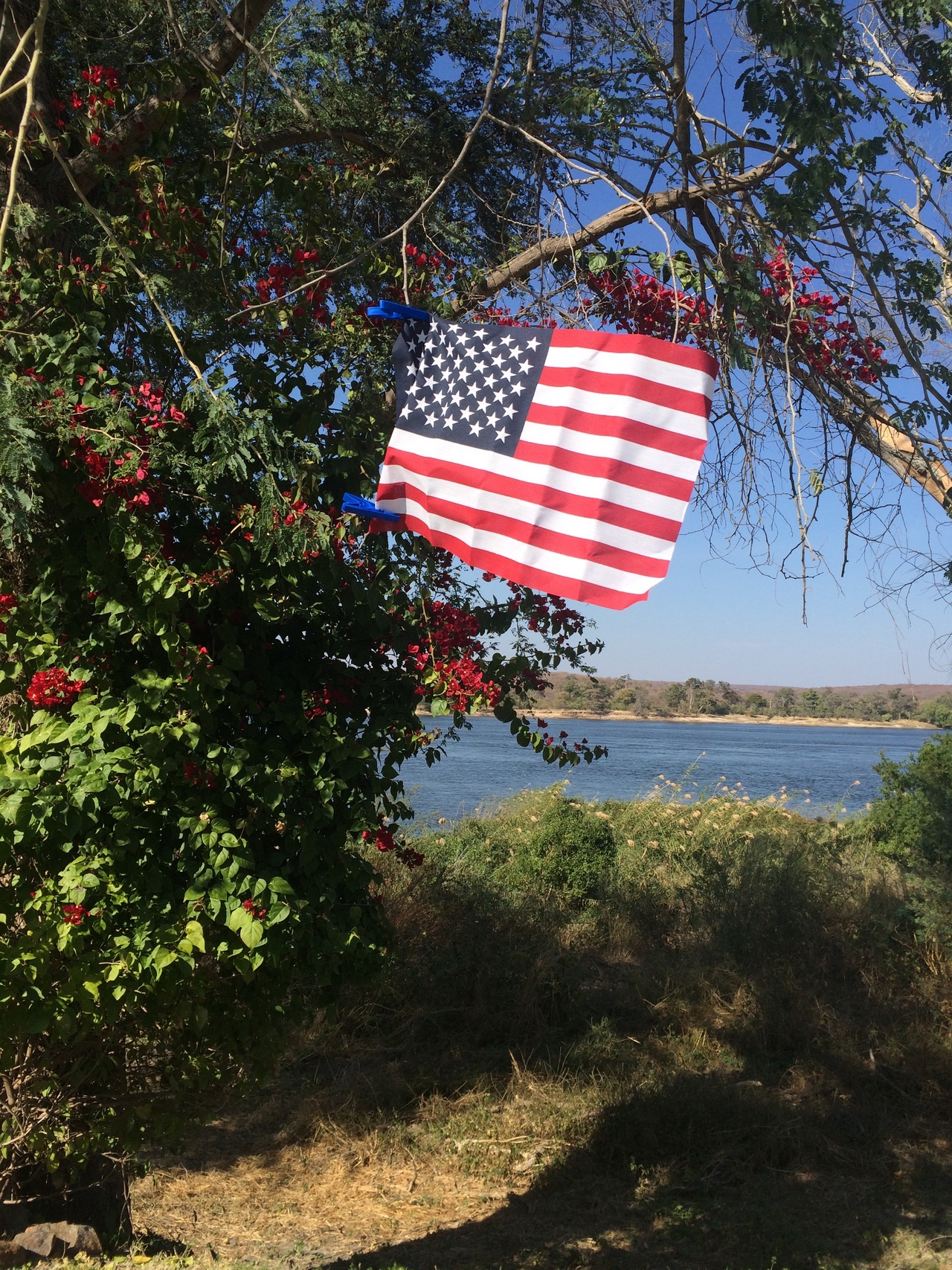 [32816] 2016_07_04_04_01_02_Africa_iPhone_5s_IMG__06506.jpg