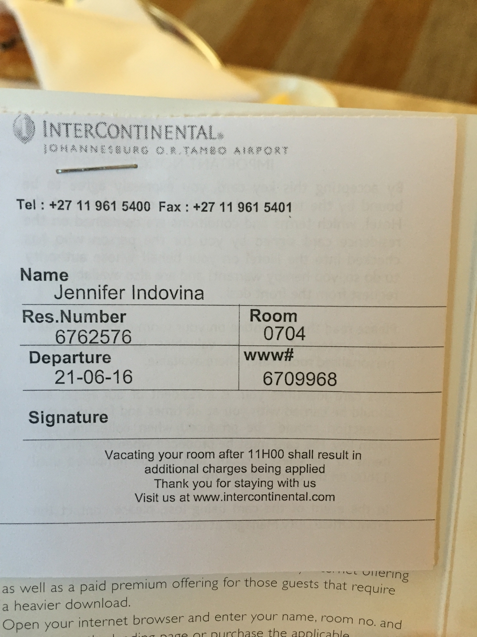 [200] 2016_06_20_08_11_48_Africa_iPhone_6_IMG_7507_00110.jpg