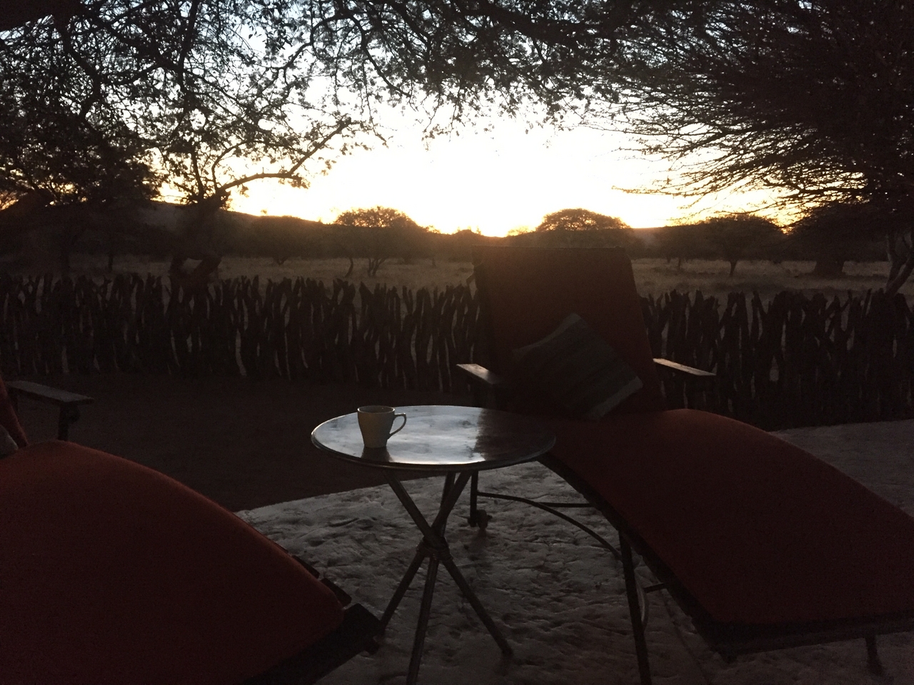 [2200] 2016_06_22_06_02_55_Africa_iPhone_6_IMG_7569_00166.jpg