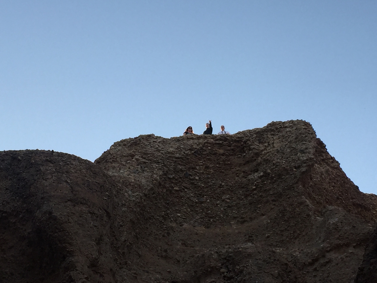 [14227] 2016_06_24_16_53_34_Africa_iPhone_6_IMG_8117_03031.jpg