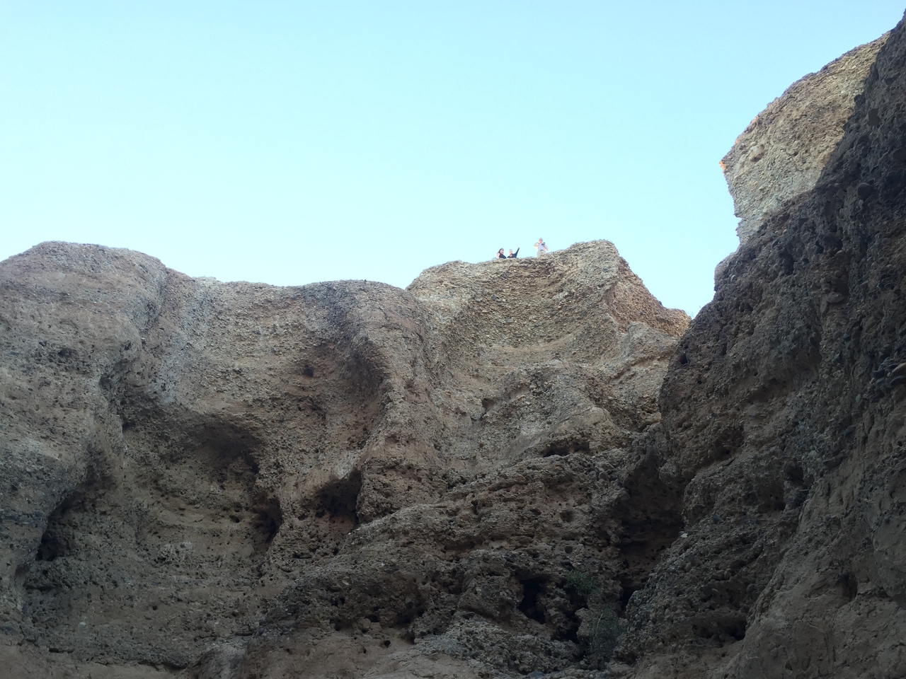 [14232] 2016_06_24_16_53_48_Africa_iPhone_6_IMG_8119_00692.jpg