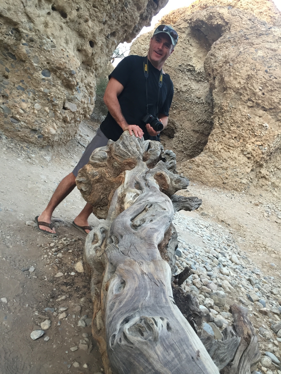 [14268] 2016_06_24_17_09_28_Africa_iPhone_6_IMG_8127_00700.jpg