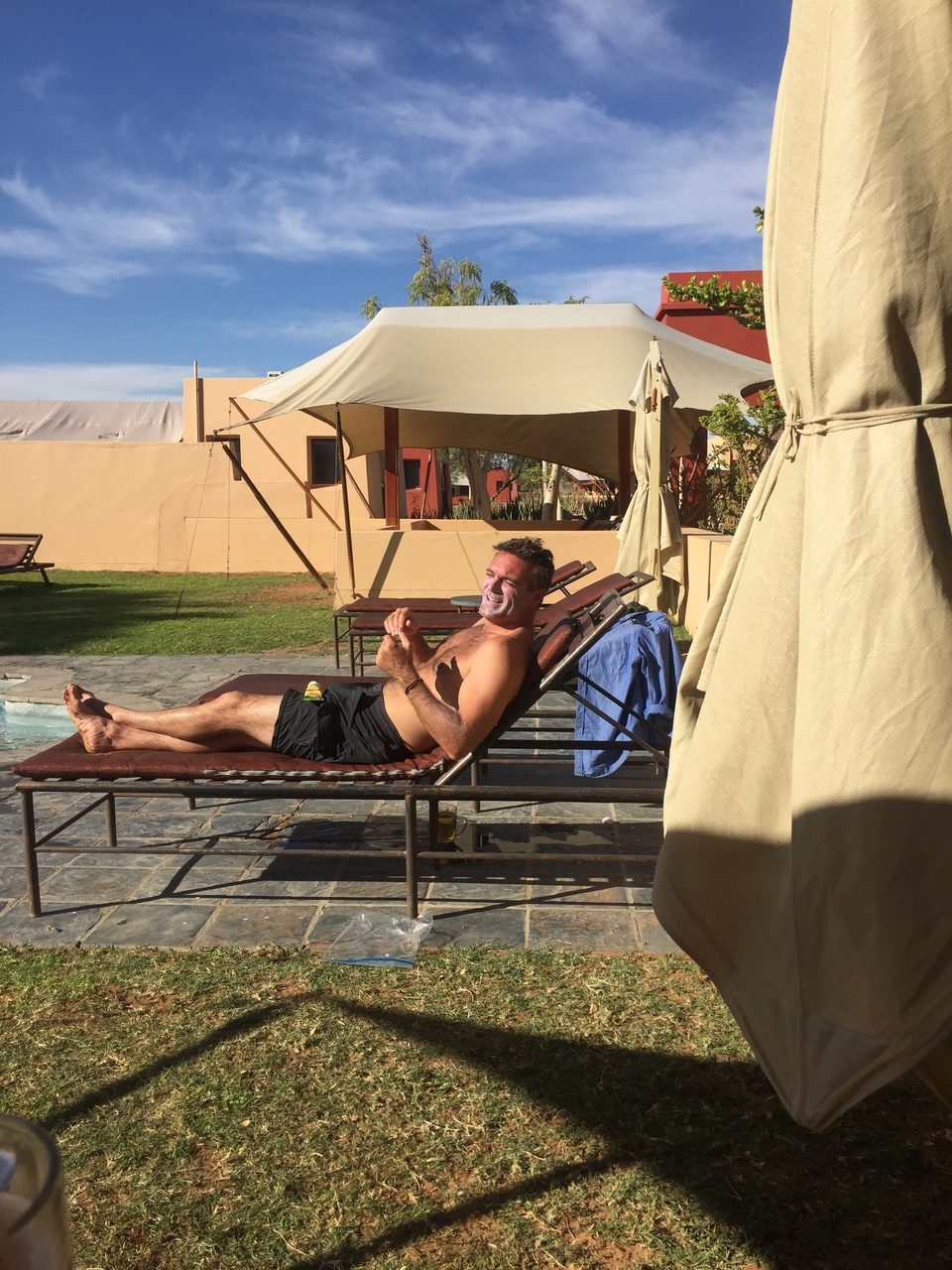 [16365] 2016_06_25_14_35_08_Africa_iPhone_6_IMG_8350_00900.jpg