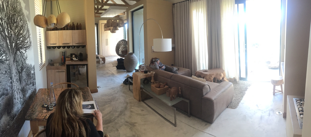 [16595] 2016_06_26_14_26_34_Africa_iPhone_6_IMG_8376_00337.jpg