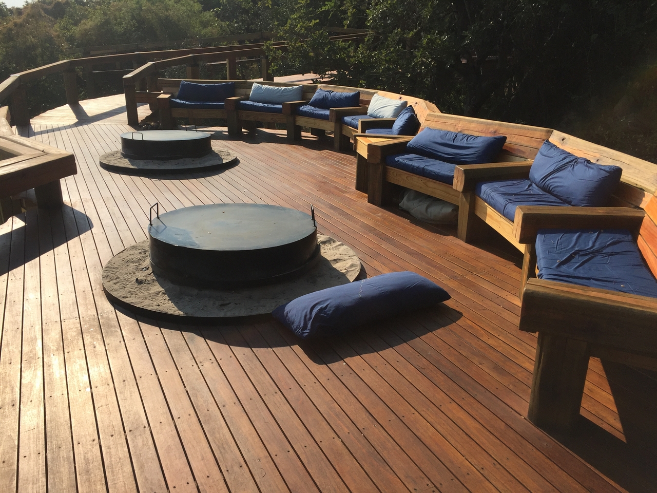 [27196] 2016_07_01_15_25_34_Africa_iPhone_6_IMG_8659_03517.jpg