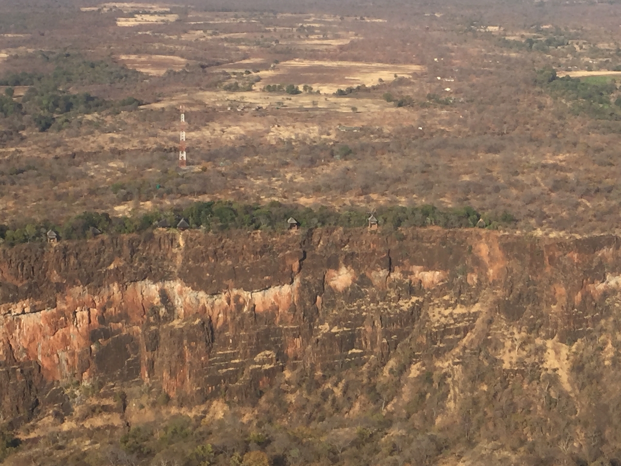 [31352] 2016_07_03_08_39_31_Africa_iPhone_6_IMG_8806_03643.jpg