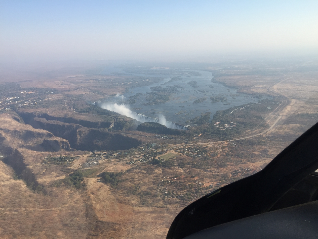 [31379] 2016_07_03_08_42_03_Africa_iPhone_6_IMG_8811_03648.jpg