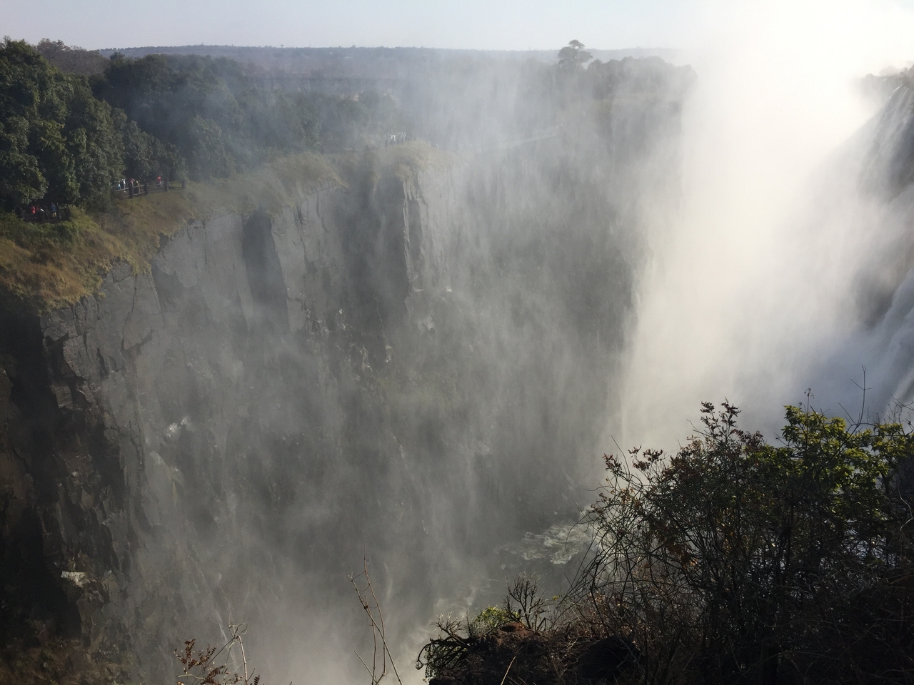 [32645] 2016_07_03_15_43_31_Africa_iPhone_6_IMG_8927_03744.jpg