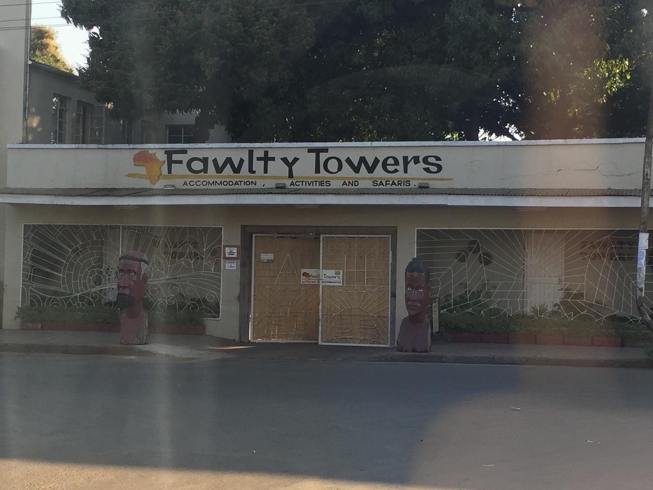 [32689] 2016_07_03_16_19_26_Africa_iPhone_6_IMG_8940_01412.jpg