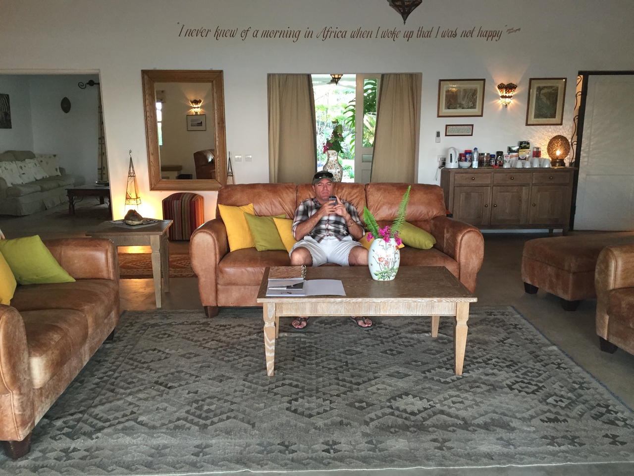 [32717] 2016_07_03_17_07_35_Africa_iPhone_6_IMG_8947_03760.jpg