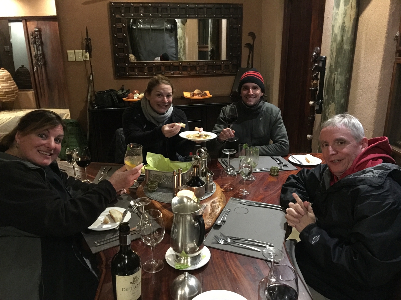 [3752] 2016_06_22_19_23_40_Africa_iPhone_6_Plus_IMG_3496_00161.jpg