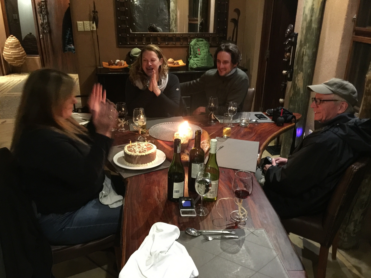 [13656] 2016_06_23_20_39_42_Africa_iPhone_6_Plus_IMG_3557_06783.jpg