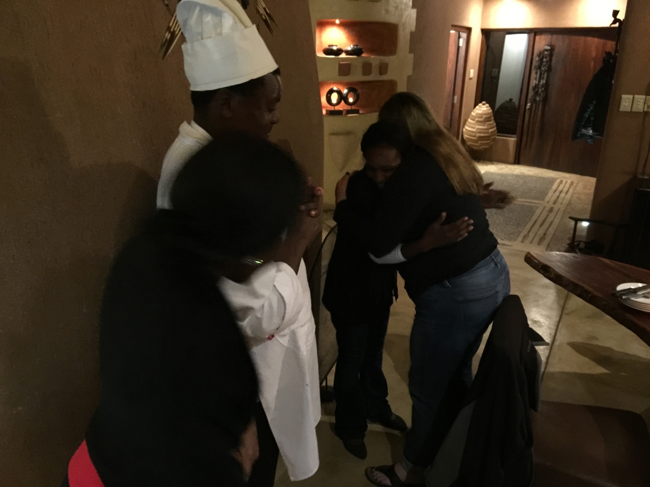 [13666] 2016_06_23_20_40_06_Africa_iPhone_6_Plus_IMG_3563_06788.jpg