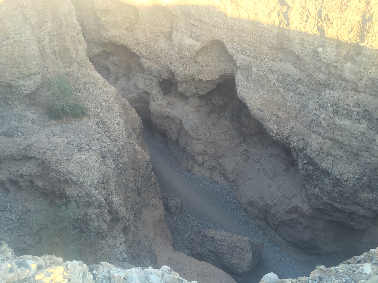 [14129] 2016_06_24_16_32_47_Africa_iPhone_6_Plus_IMG_3600_06810.jpg